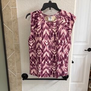 Duluth Trading Co Purple and cream swim top with bra. New without tags.